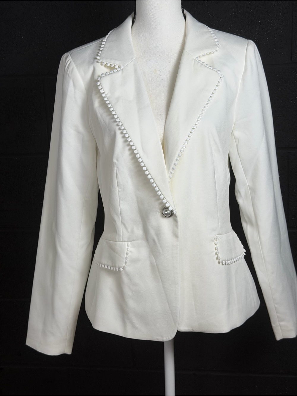 VENUS white / White Trim Blazer Jacket - Bridal or Work Ready ! Gorgeous! 10